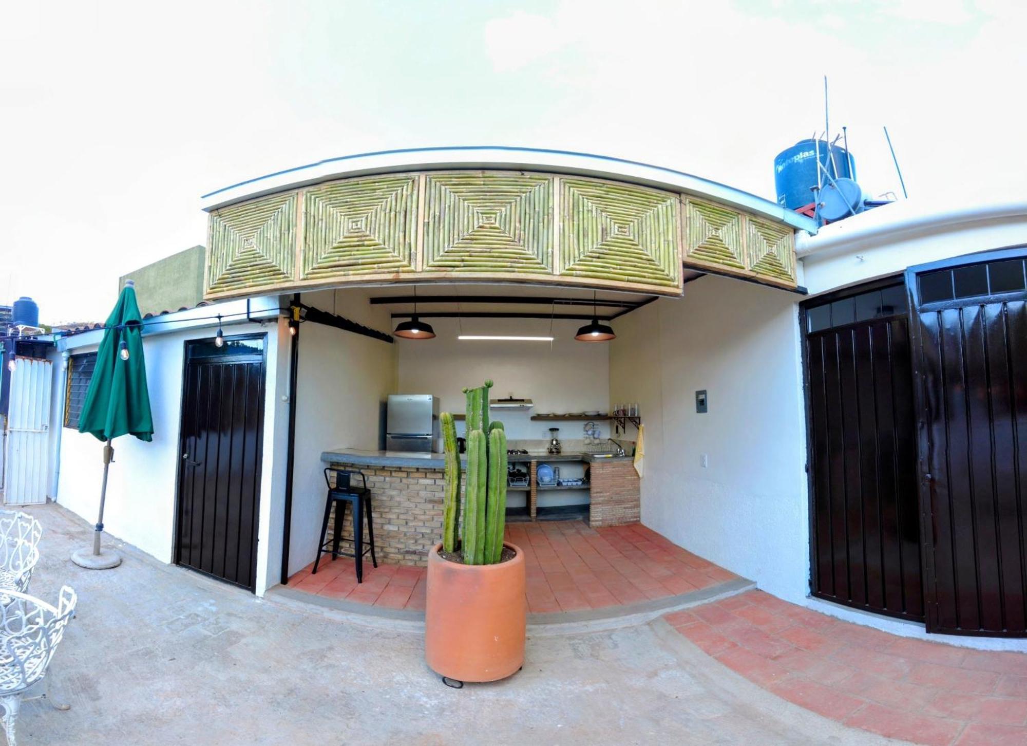 Casa De Las Palmas Guest House Oaxaca Esterno foto
